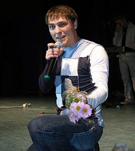1902-1260445729.jpg