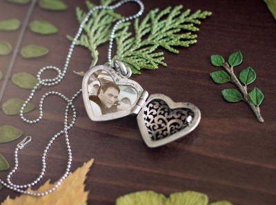 PhotoFunia Медальон Large 2014-09-29 11 31 27.jpg