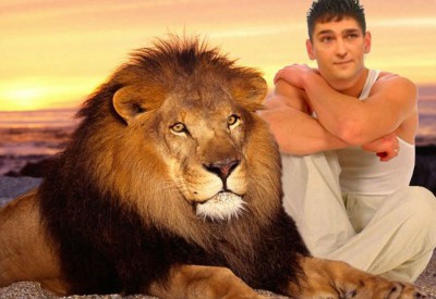 Со львом.jpg