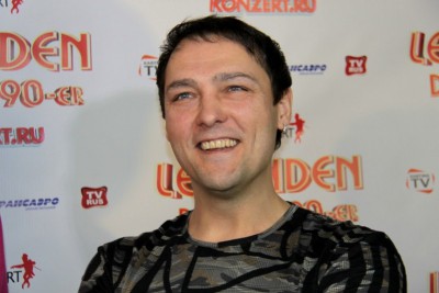 y_b8a37410.jpg