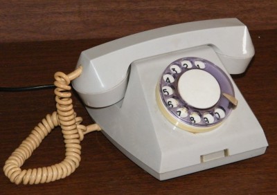 telefon_belyy.jpg