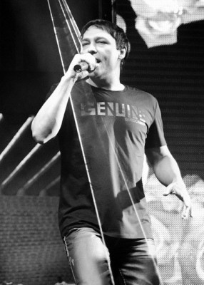 x_235e3910.jpg