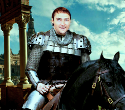 На коняшке.png