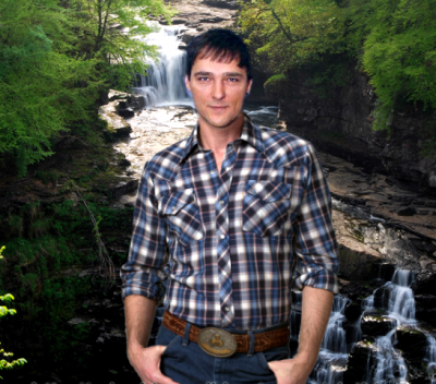 Юра в рубашке.png