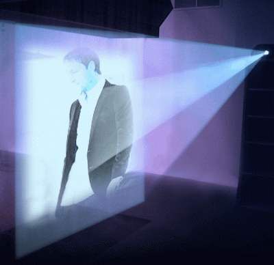 c7043b30-1bec-4b5b-a8cb-bfc2a3039962.gif